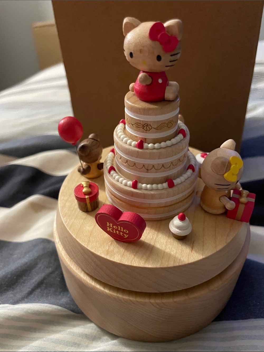 Hello Kitty Birthday Edition . WooDerful Life Wooden Music Box - I Cream and Red